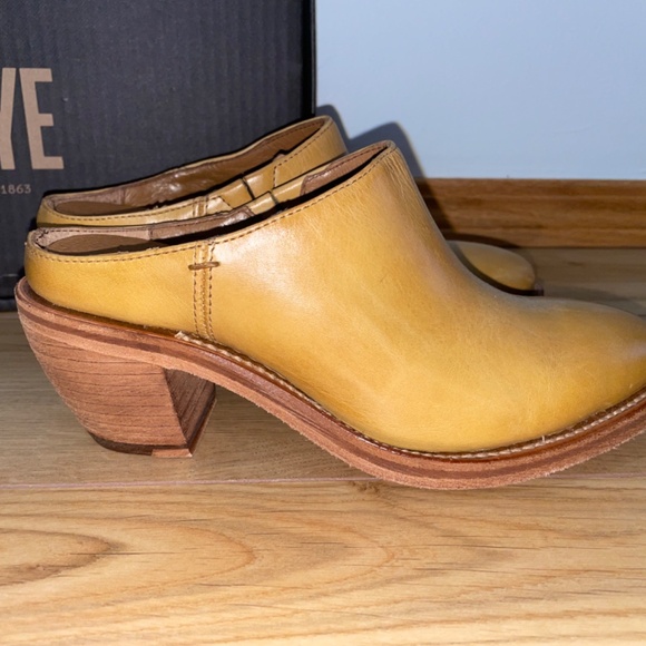 FRYE Rosalia Mule - Leather Brand new in Box - Picture 5 of 16